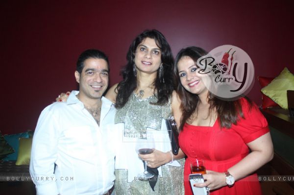 Celebs grace Sudhanshu Pandey and Mona Wedding Anniversary bash at Bistro Grill in Mumbai