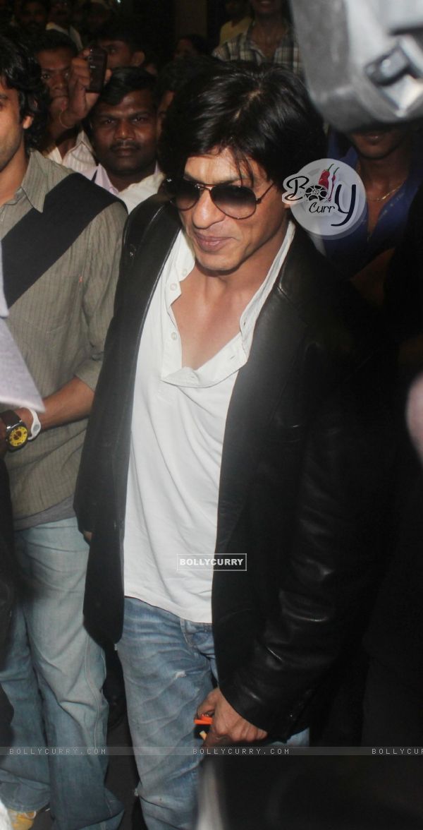 Shah Rukh Khan snapped at Mumbai International Airport