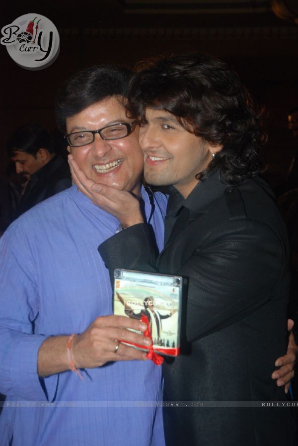 Sonu with Sachin at his Gayatri mantra album launch at Andheri, Mumbai