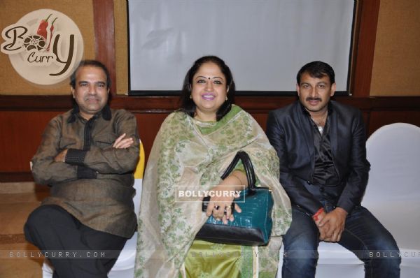 Suresh Wadkar and Manoj Tiwari at Sonu Nigam's music album launch at Andheri, Mumbai