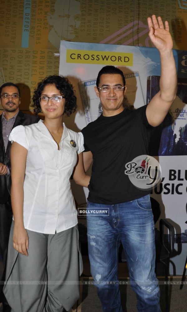 Aamir Khan with wife Kiran Rao launches DVD of their film DHOBI GHAT at the Crossword store in Mumbai