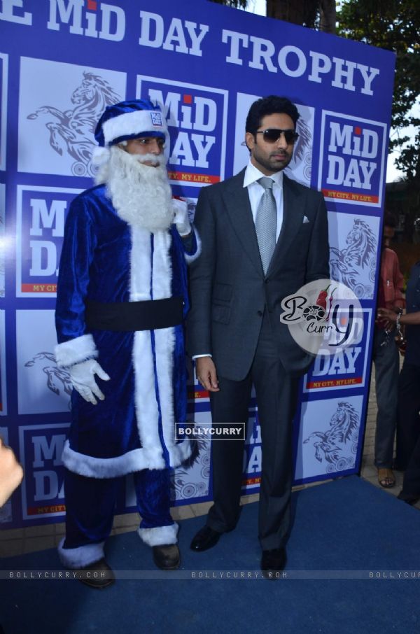 Abhishek Bachchan at Mid-Day Race in RWITC, Mahalaxmi