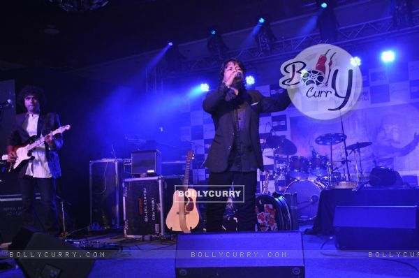 Kailash Kher performs during the release of his new album "Kailasha Rangeele" in Mumbai