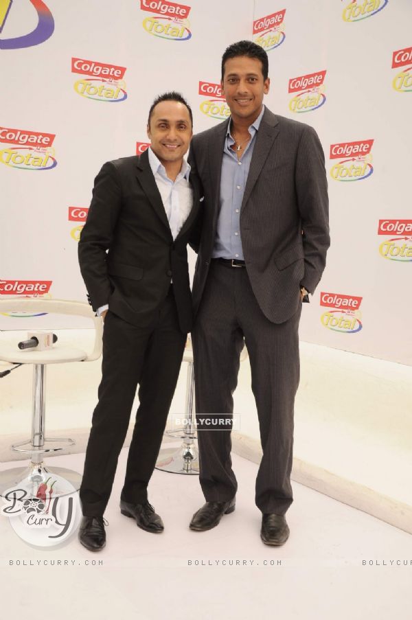 Rahul Bose and Mahesh Bhupati pose as part of the Colgate total campaigning for "Healthy Mouth"