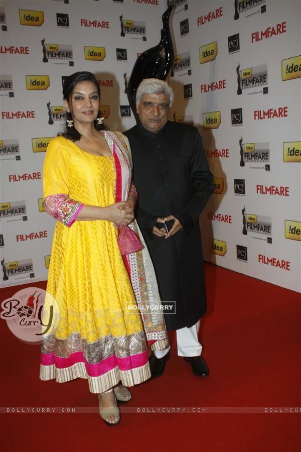 Javed Akhtar and Shabana Azmi at 57th Idea Filmfare Awards 2011
