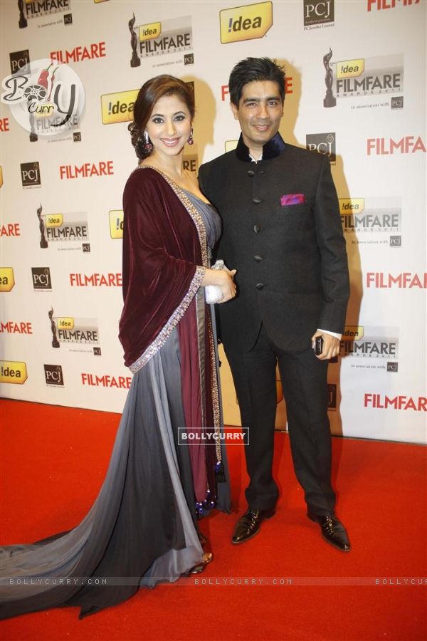 Urmila Matondkar & Manish Malhotra at 57th Idea Filmfare Awards 2011