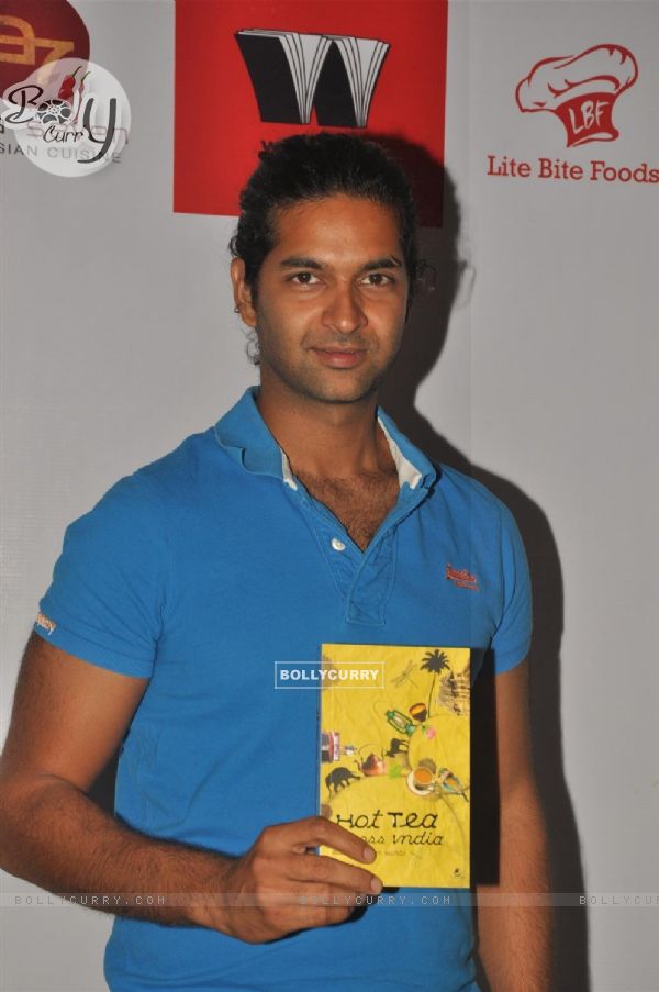 Purab Kohli will be launching and releasing Rishad Saam Mehta's book 'Hot Tea Across India'