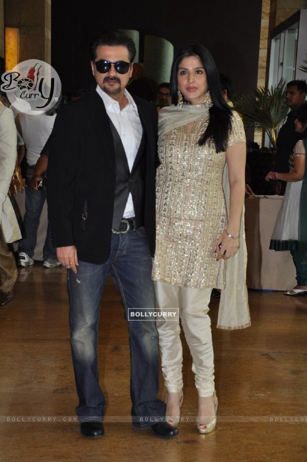 Sanjay Kapoor with wife grace Ritesh Deshmukh & Genelia Dsouza wedding bash in Mumbai