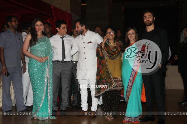 Saif Ali, Kareena, Imran, Avantika, Aamir & Kiran Rao grace Ritesh & Genelia wedding reception
