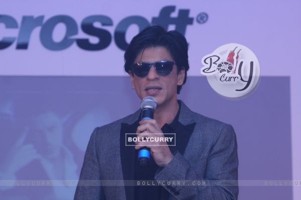 Shahrukh Khan at Don 2 Microsoft promotions at Taj Lands End