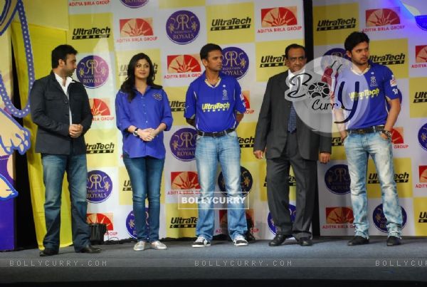 Shilpa Shetty and Rahul Dravid during the unveiling of the Rajasthan Royals Jersey at JW Marriott Hotel in Mumbai