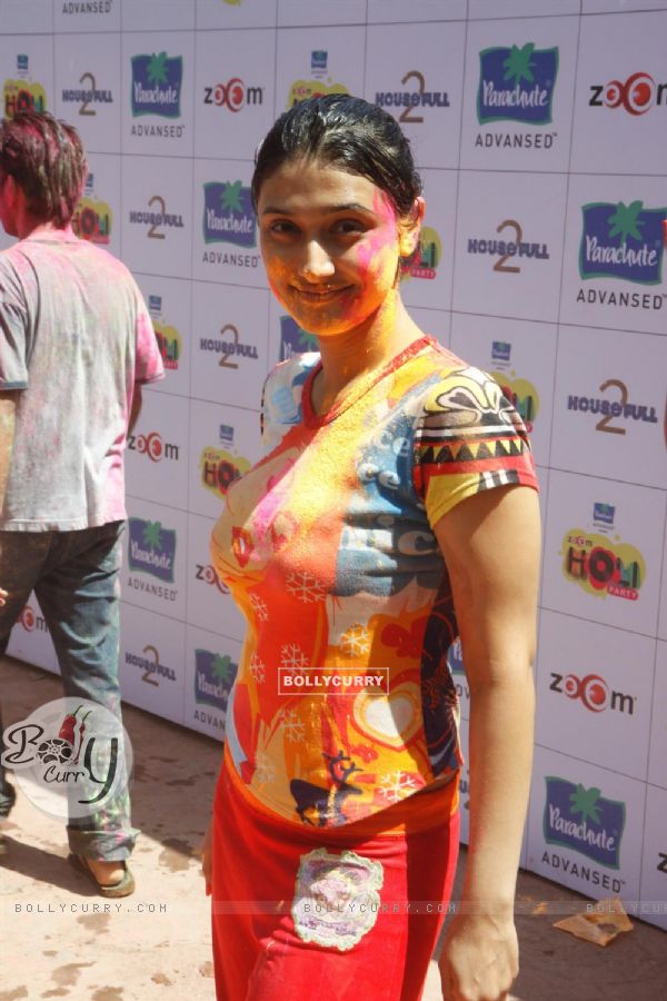 Ragini Khanna at Zoom Holi bash