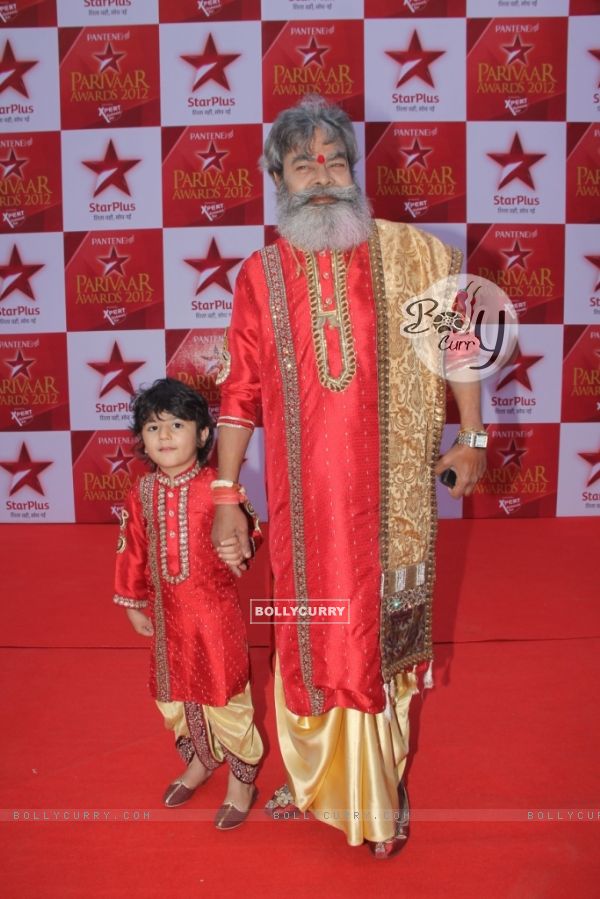 Anupam Shyam Ojha at STAR Parivaar Awards Red Carpet