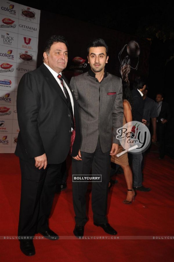 Rishi Kapoor and Ranbir Kapoor at Global Indian Film & TV Honours Awards 2012
