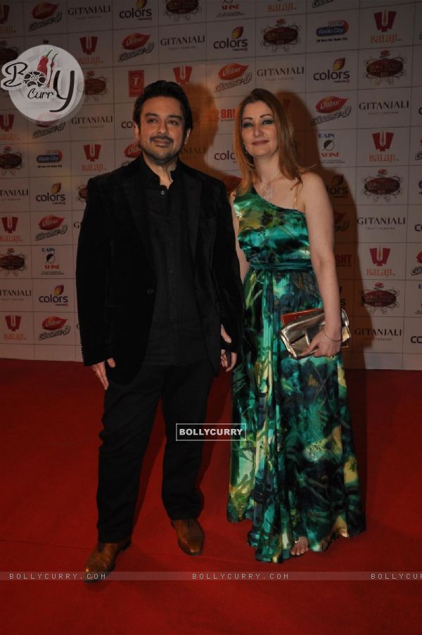 Adnan Sami with Sabha Sami at Global Indian Film & TV Honours Awards 2012