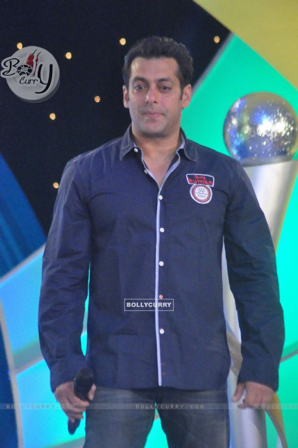 Salman Khan attended the IBN 7 Super Idol Awards at Hotel Taj Lands End in Bandra, Mumbai. .