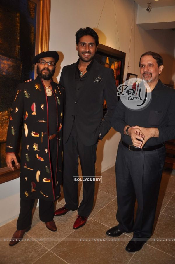 Abhishek Bachchan at Paresh Maity's art event. .