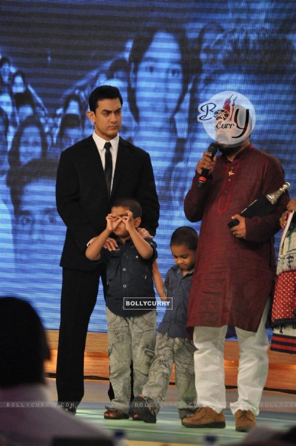 Aamir Khan at CNN IBN Heroes Awards