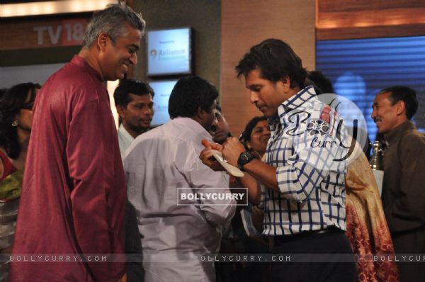 Rajdeep Sardesai and Sachin Tendulkar at CNN IBN Heroes Awards