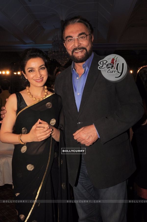 Tisca Chopra and Kabir Bedi at Times Now 'The Foodie Awards' (190209)