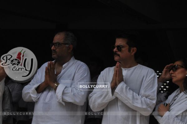 Boney Kapoor and Anil Kapoor at Mona Kapoor's funeral at Pawan Hans