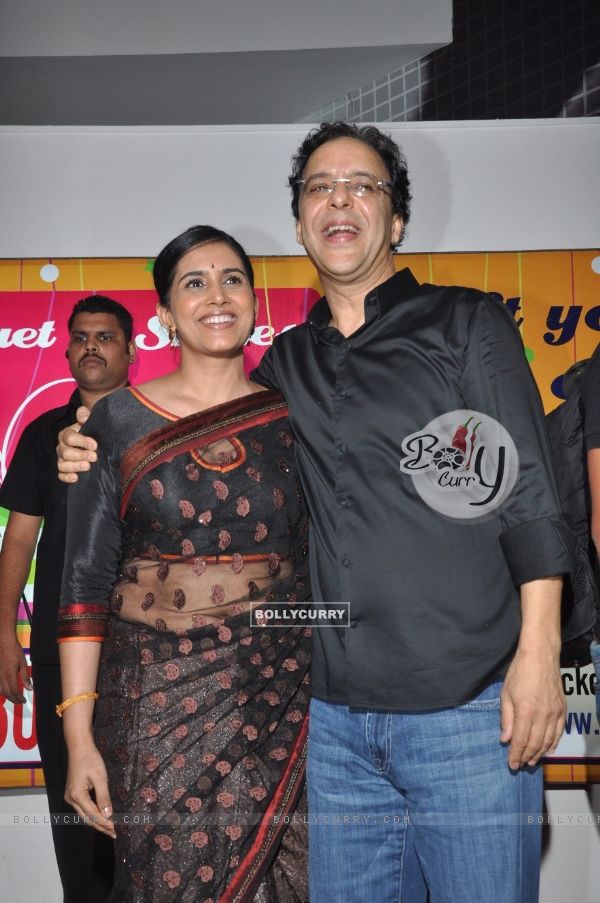 Vidhu Vinod Chopra and Sonali Kulkarani at premiere of film Parinda at PVR