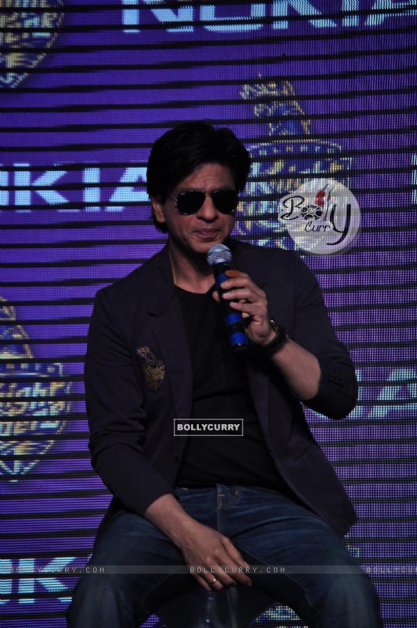 Shahrukh Khan unveils KKR-Nokia campaign for IPL