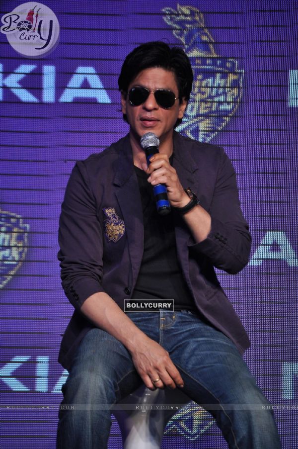 Shahrukh Khan unveils KKR-Nokia campaign for IPL
