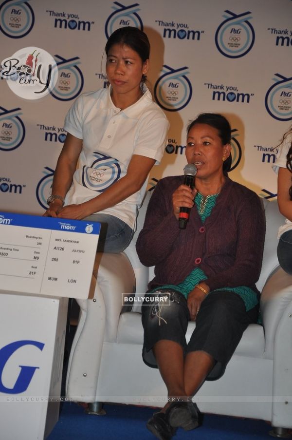 Mary Kom with mother Saneikham Kom at Launch of P&G's 'Thank You Mom'