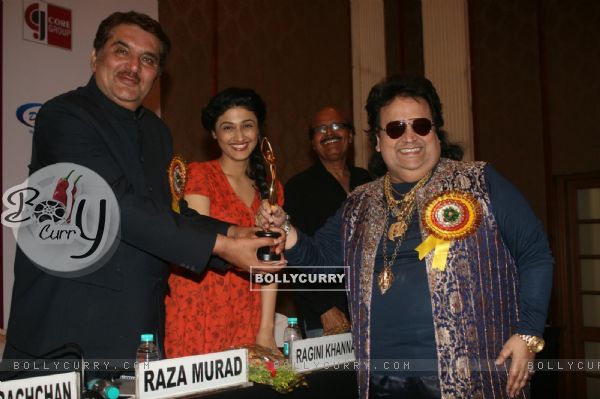Raza Murad, Ragini Khanna, Bappi Lahiri and Avtaar Gill at Golden Achiever Awards 2012