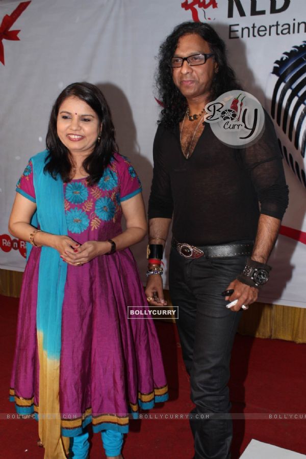 Sadhana Sargam and Vinod Rathod at Pehli Nazar Music Album Launch