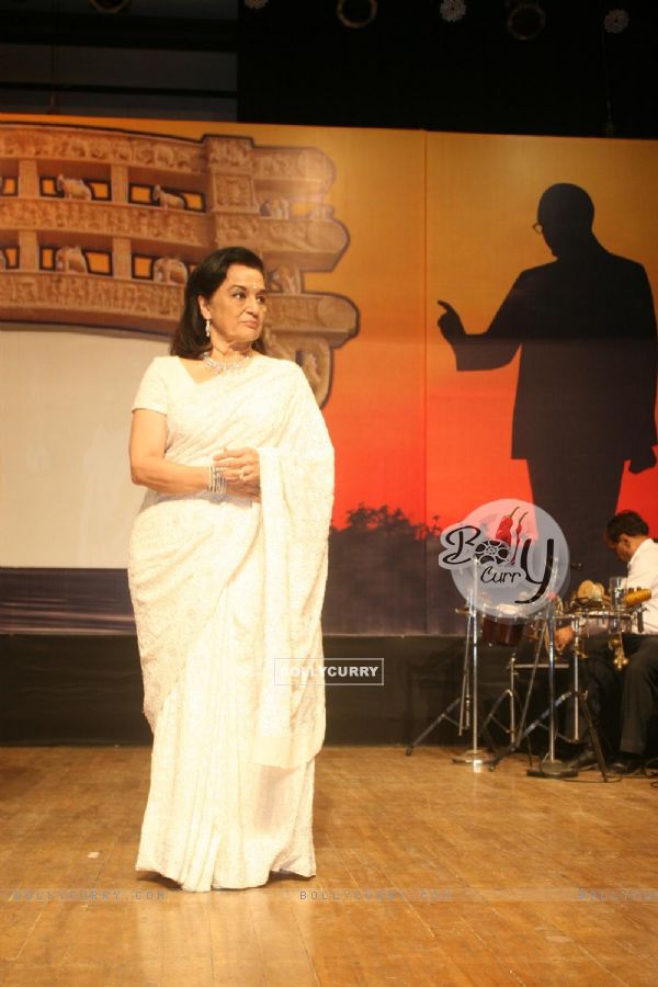 Asha Parekh at Dadasaheb Ambedkar Awards