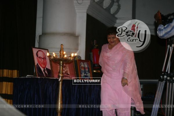 Saroj Khan at Dadasaheb Ambedkar Awards organised by Kailash Masoom and Harish Shah