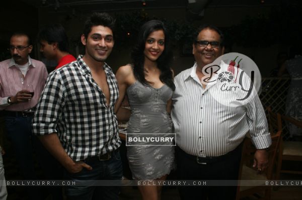 Satish Kaushik celebrated his birthday with friends at Wild Wild West in Andheri, Mumbai