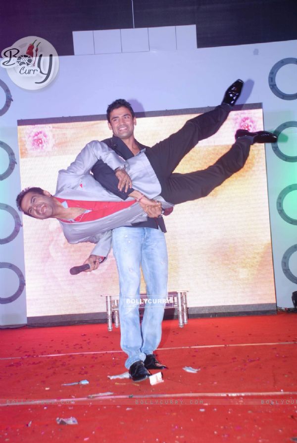 Sangram Singh and Nikhil Dwivedi at Sailor Today Awards