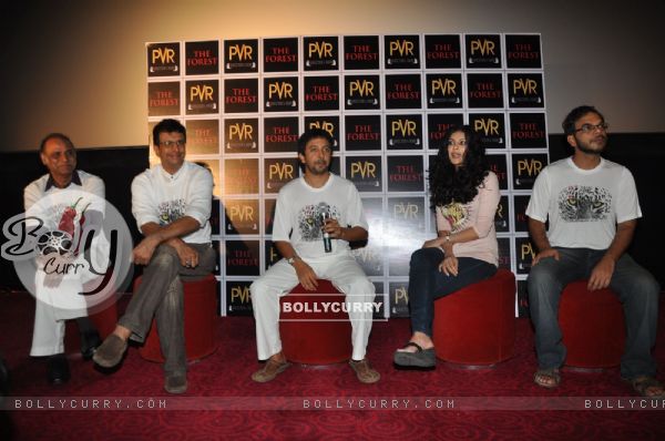 Tarun Kumar,Javed Jaaferi,Ashvin Kumar,Nandana & Ankur Vikal at 'The Forest' Movie First Look launch