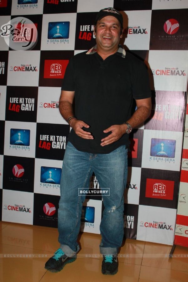 Suresh Menon at 'Life Ki Toh Lag Gayi' premiere at Cinemax, Mumbai