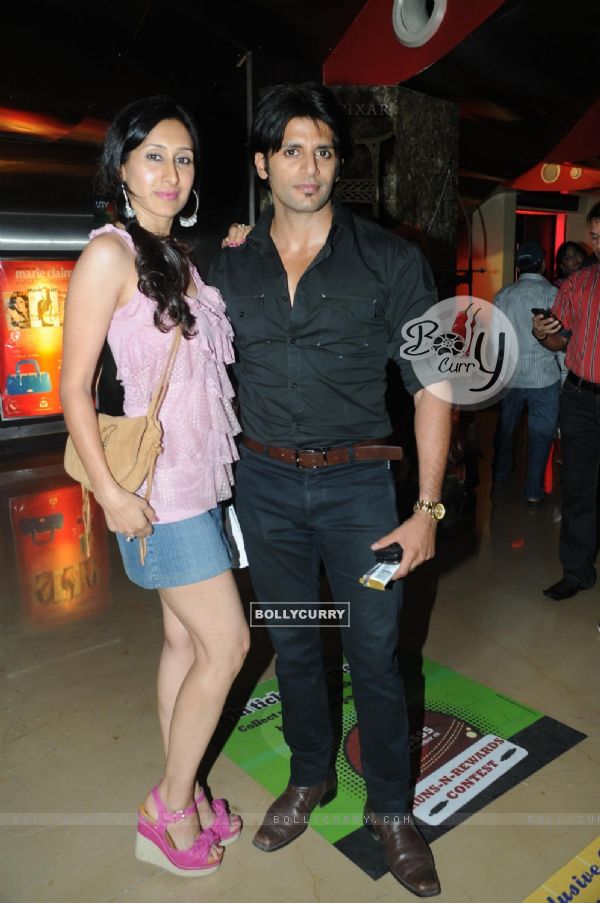 Karanvir Bohra with wife Teejay Sidhu at Premiere of film Tezz