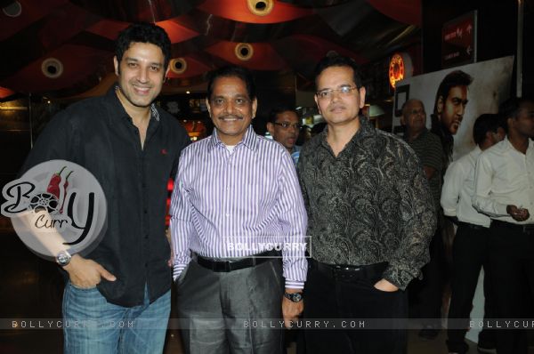 Khalid Siddiqui, Ratan Jain and Champak Jain at Premiere of film Tezz