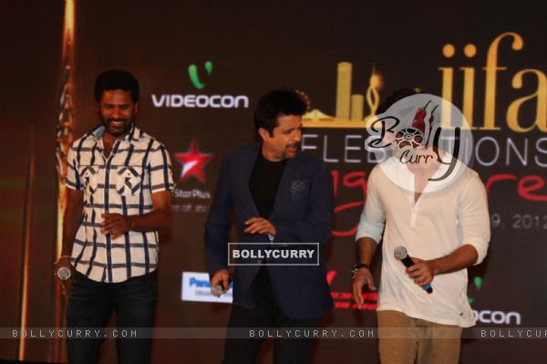 Prabhu Deva, Anil Kapoor and Shahid Kapoor at IIFA Awards 2012