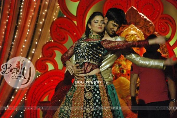 Ankita Lokhande and Sushant Singh Rajput Performing For Ganesh Chaturthi Special Episode In Pavitra