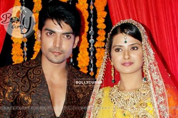 Gurmeet and Kratika During Punar Vivaah's Launch Party