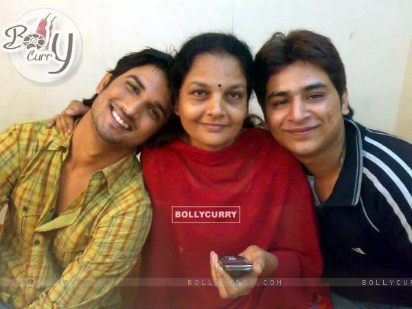 Sushant Singh Rajput With Ankita's Mother