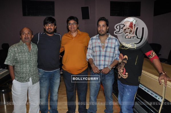 Sameer, Wajid Ali, Vashu Bhagnani, Mika, Sajid Ali at Song Recording of Film Himmatwala - 2 (204325)