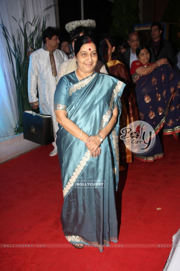 Sushma Swaraj at Esha Deol's Wedding Reception