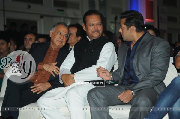 Salman Khan at the 8th Indo-American Corporate Excellence Awards