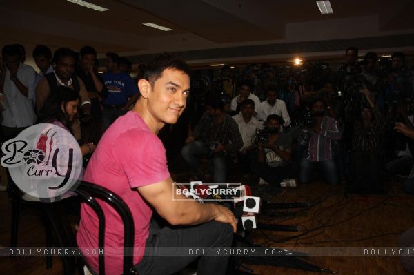 Aamir Khan holds press conference over the issue of female foeticide