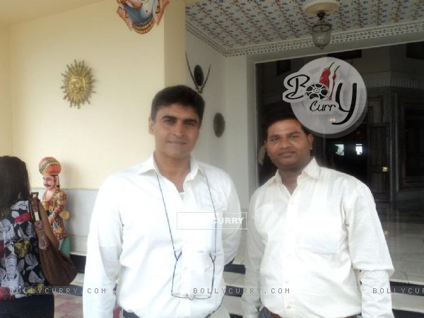Mohnish Behl with a fan