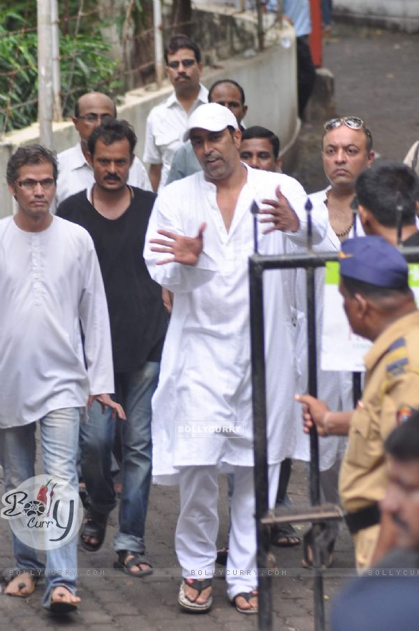 Bollywood actor Vindu Dara Singh at Dara Singh funeral. .