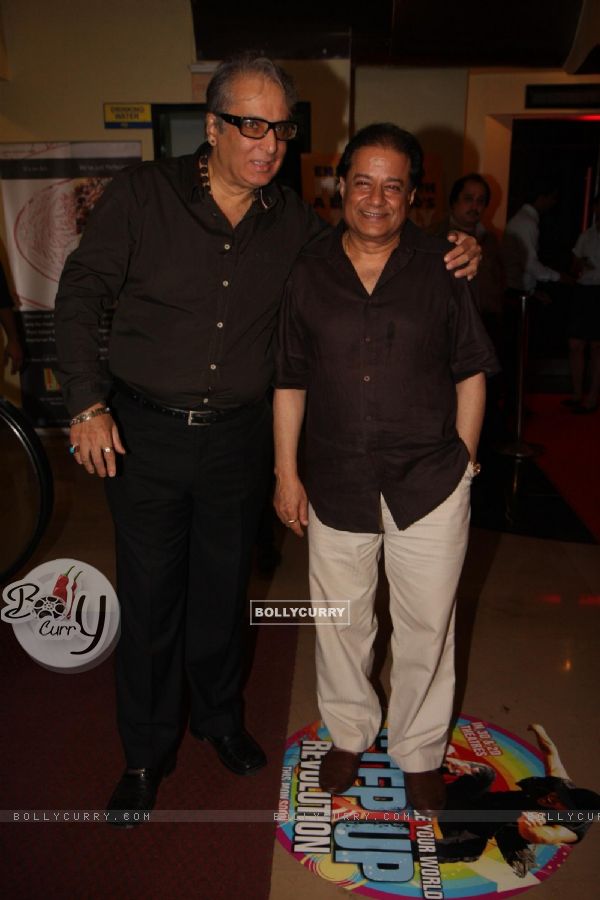 Aditya Raj Kapoor and Anup Jalota at Premiere of 'Challo Driver'